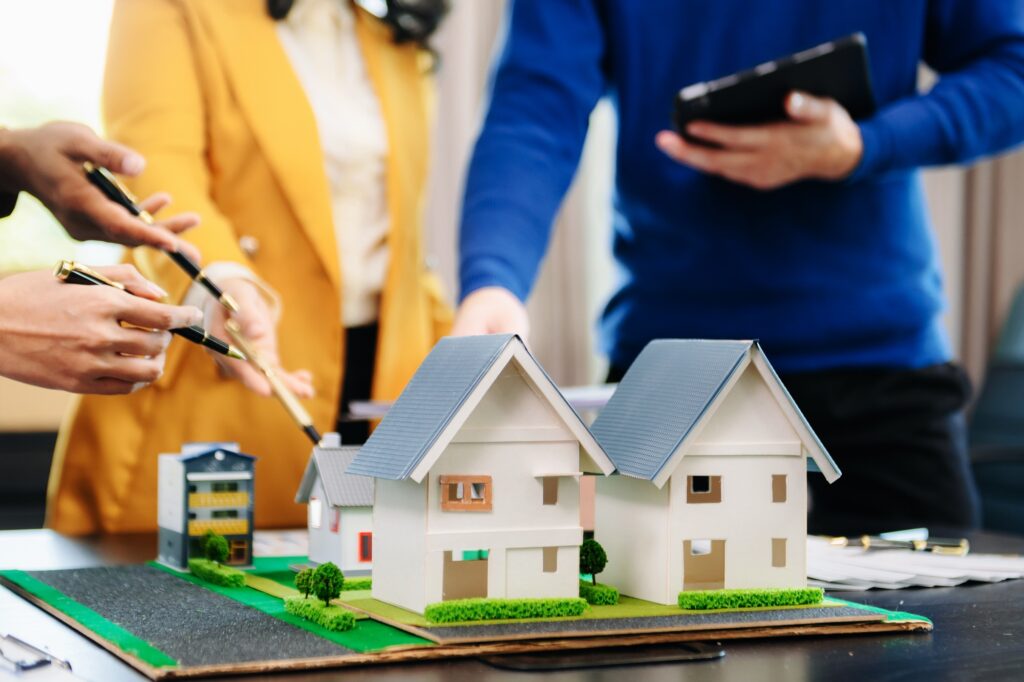 Prévisions des taux immobilier 2025 : Ce que les courtiers en prêt anticipent